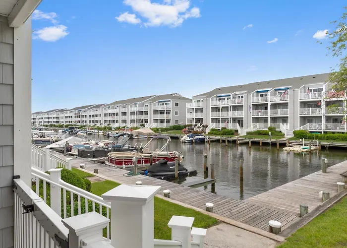Holiday home Charming 1st-floor In North Ocean Just Steps From The