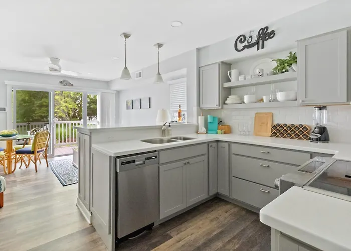 Holiday home Charming 1st-floor In North Ocean Just Steps From The *